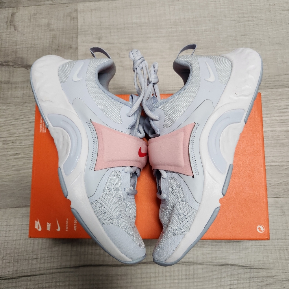 Nike TR-12 Grey Soft Pink